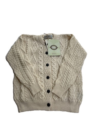 Aran ladies hand - hand, knit
