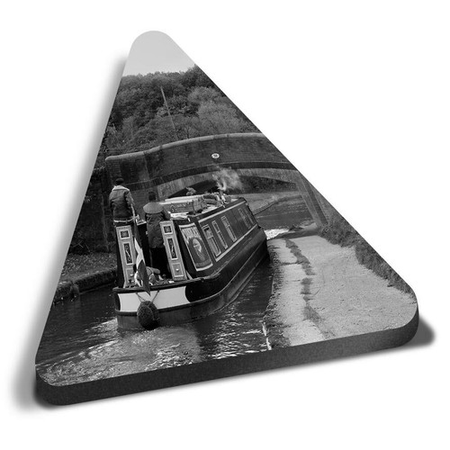 Triangle mdf magnets - triangle,