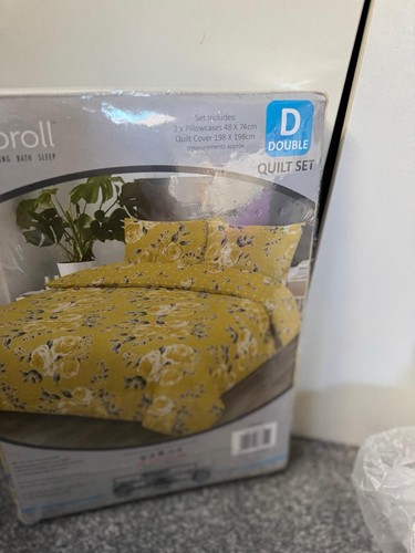 Coloroll bed set - bed,