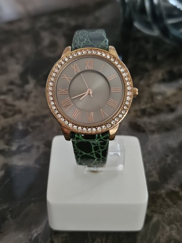 Ladies watch quartz - m&s,