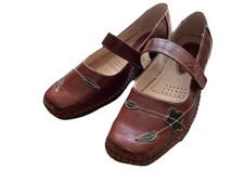 Trueform Mary Jane Women’s Shoes Size 7 BNWOT