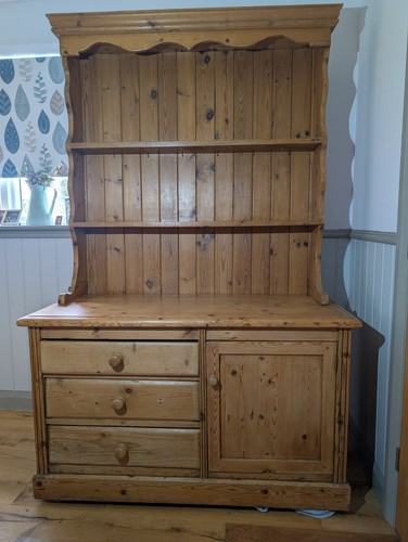 Pine welsh dresser solid - dresser,