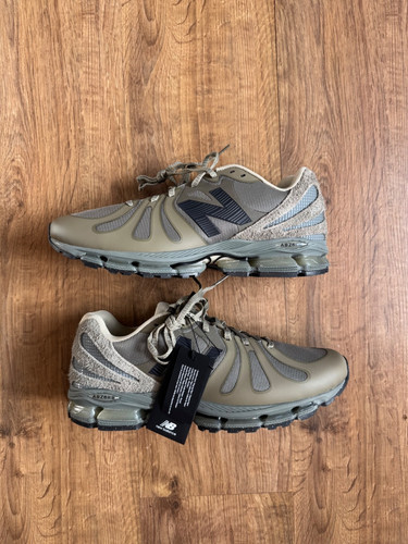 New balance stone - stone, island