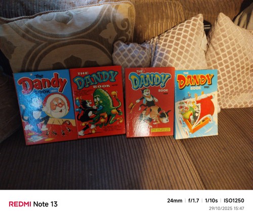 The dandy book - book, 1970