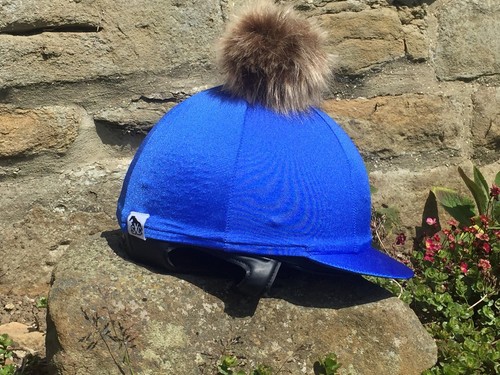 Faux fur pom riding - faux,