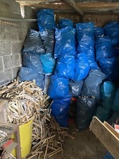 7/8kg APPROX  RUBBLE SACKS OF KINDLING MIXED WOOD FOR FIRES BBQS ETC.