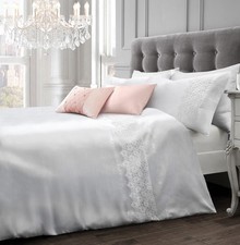 Plain White Bedding Delicate