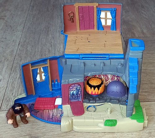 2001 harry potter hagrid - potter, hut