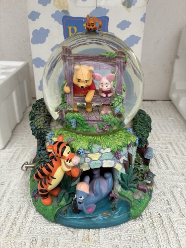 Retired disney winnie the pooh - disney,