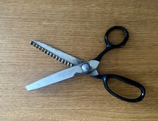 Vintage Kumfi Kut Pinking Shears Made in Sheffield