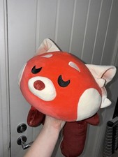 Disney Store Turning Red