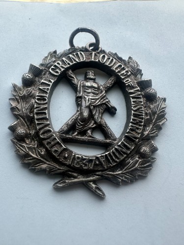 Unusual vintage provincial - vintage,