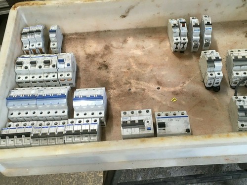 Doepke mcbs circuit breakers - /,