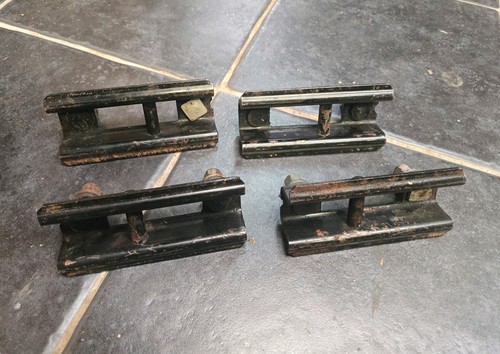 Rear seat brackets x4 - vw,