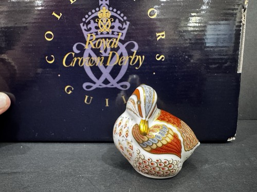 Royal crown derby collectors - crown,