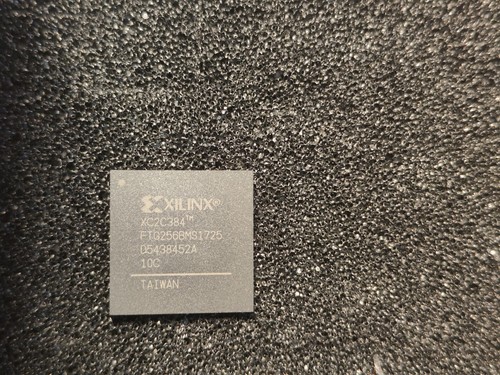 Xilinx xc2c384 coolrunner - xilinx,