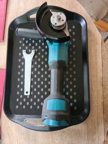 Makita dga404 18v - makita,