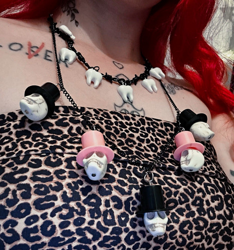 Black cable chain necklace - black,