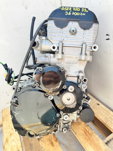 Suzuki gsxr 750 srad - suzuki, 1pc