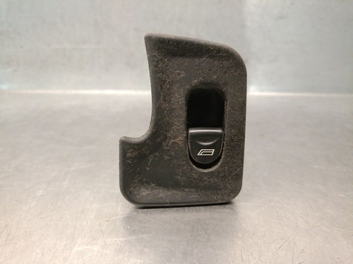 735263170 rear right - rear,