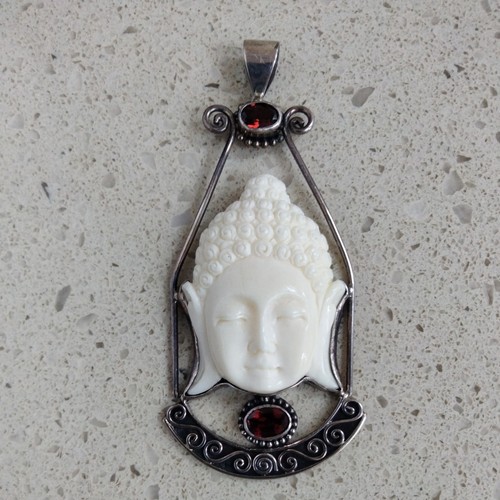 Buddha face white pendant - white,