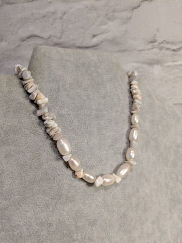 Real baroque pearl - , necklace