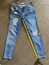 Women’s River Island Size 8 Mom Jeans Extreme Rip