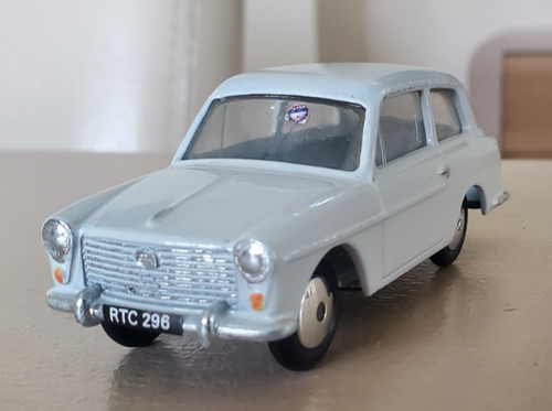 1960s tin bottom corgi austin - tin,
