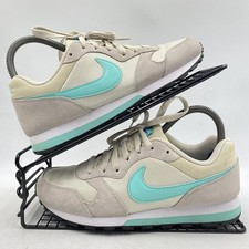 Nike MD Runner 2 Beige Suede