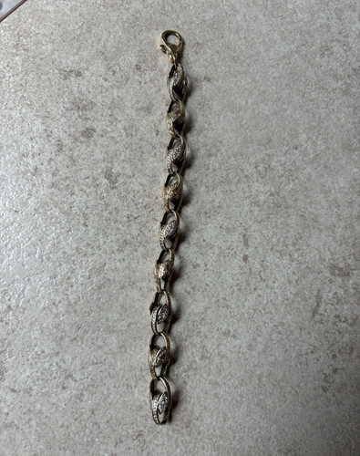 9ct gold and diamond tulip