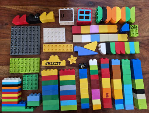 Lego bulk lot - lot,, pcs,