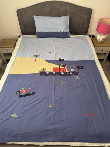 John lewis pirate - john,