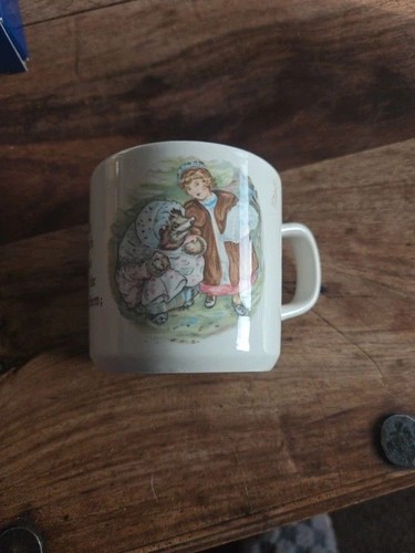 Wedgewood porcelain cup mrs - cup,