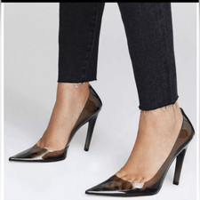 NIB Good American Cinder-F*ucking-Rella Black Smoke Pump Translucent - Size 11