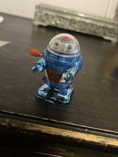 TOMY WIND UP RASCAL ROBOT WORKS GREAT CONDITION (RARE COLOR-WAY)