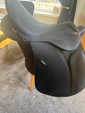 Wintec 2000 16.5 Black Saddle
