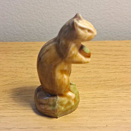 Ceramic squirrel figurine - ceramic,