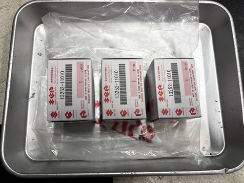 Genuine suzuki gt380 gt550 - genuine,