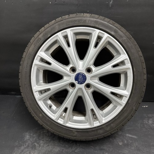 Ford fiesta ecoboost - 17”,