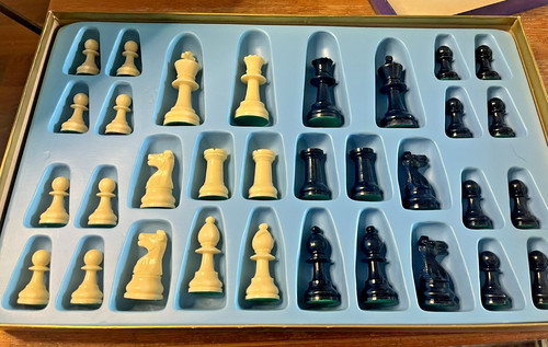 Vintage chessmaster chess set - vintage,