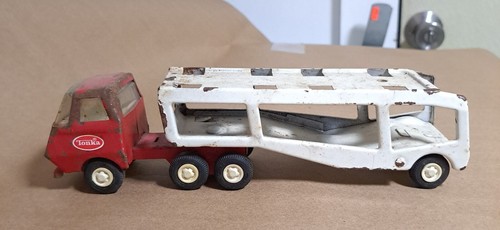 Vintage red white - &,