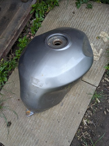 Hyosung gt125r tank carbed - hyosung,