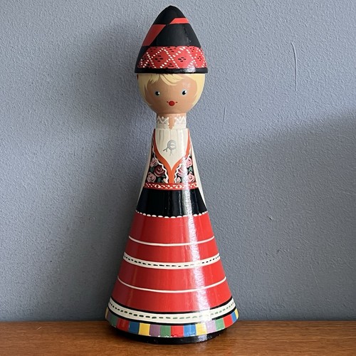 Vintage russian salvo wood - russian,