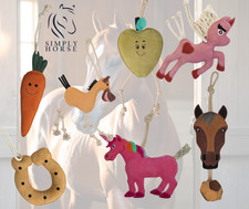 Equestrian stable toy - equestrian,
