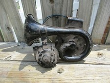 DUEL HORNS/CAR/TRUCK/HOT