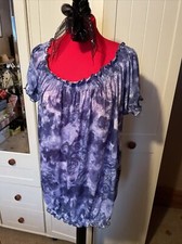 M&CO Preloved Ladies Top Size