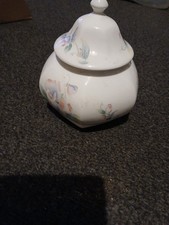 Ainsley Little Sweetheart Lidded Pot