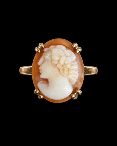 9ct yellow gold cameo ring - 9ct,