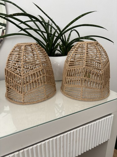 Natural woven rattan - 2x,