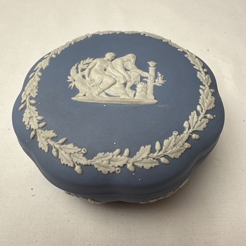 Wedgwood blue jasper - wedgwood,